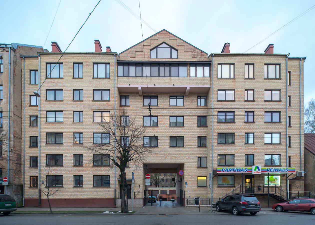 Chelsea Apartments Рига Экстерьер фото